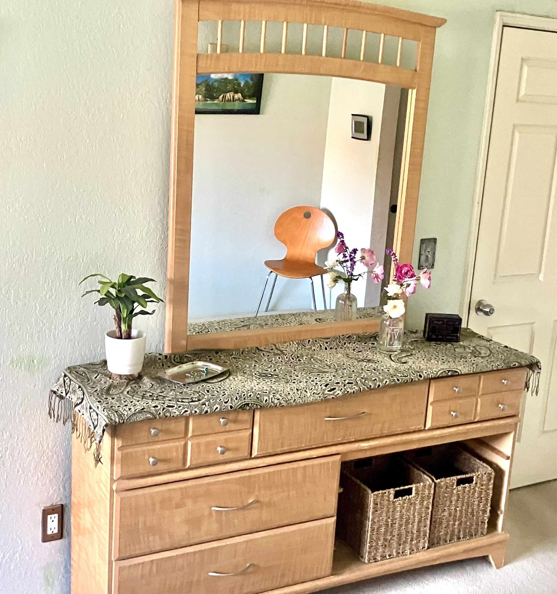 Maplewood Dresser Mounted Mirror (no Wall Needed) Glossy Shiny Clean