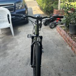 Giant mountain bike 