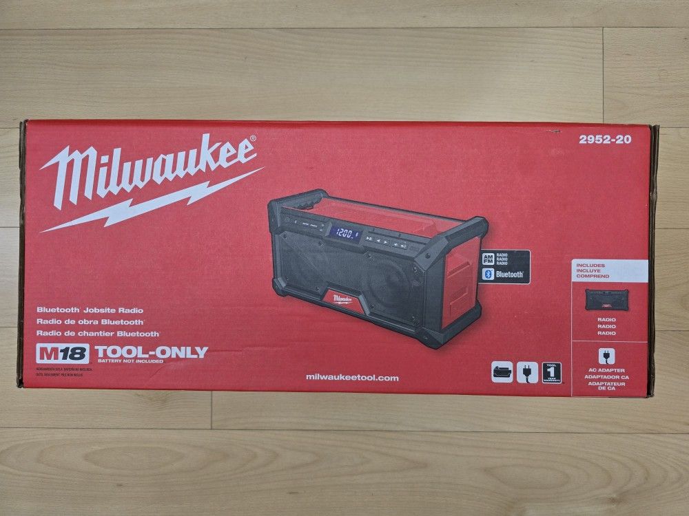 Milwaukee M18 Bluetooth Jobsite Radio