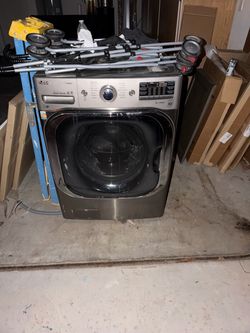 LG Steam Direct Drive Front Load Washer