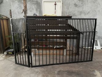 Metal gate w/ Door