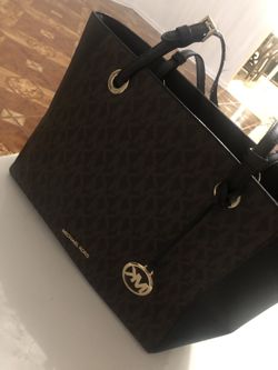Micheal Kors Handbag