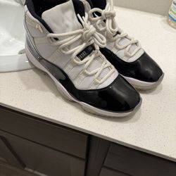 Jordan Retro 11 “Concord”
