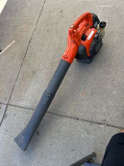 Husqvarna blower