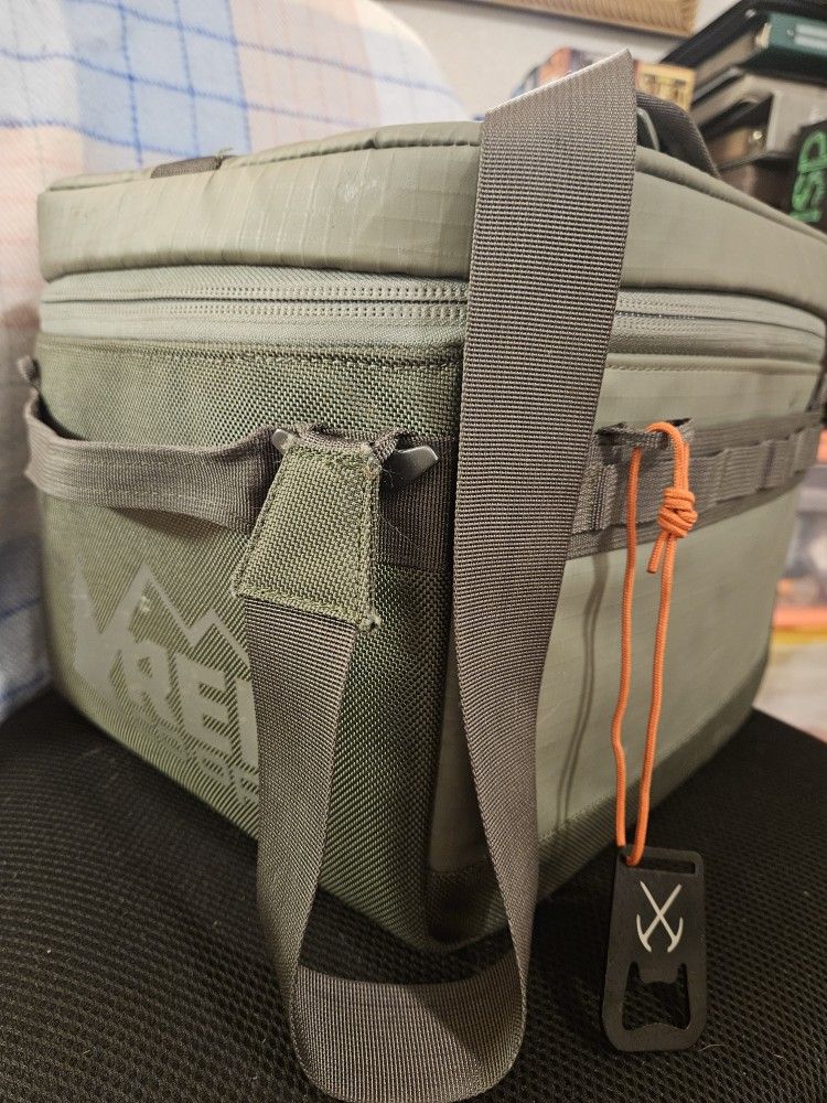 REI Co-op Cool Haul 12-can Soft Cooler