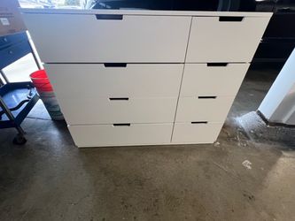 IKEA nordli 8 drawer dresser