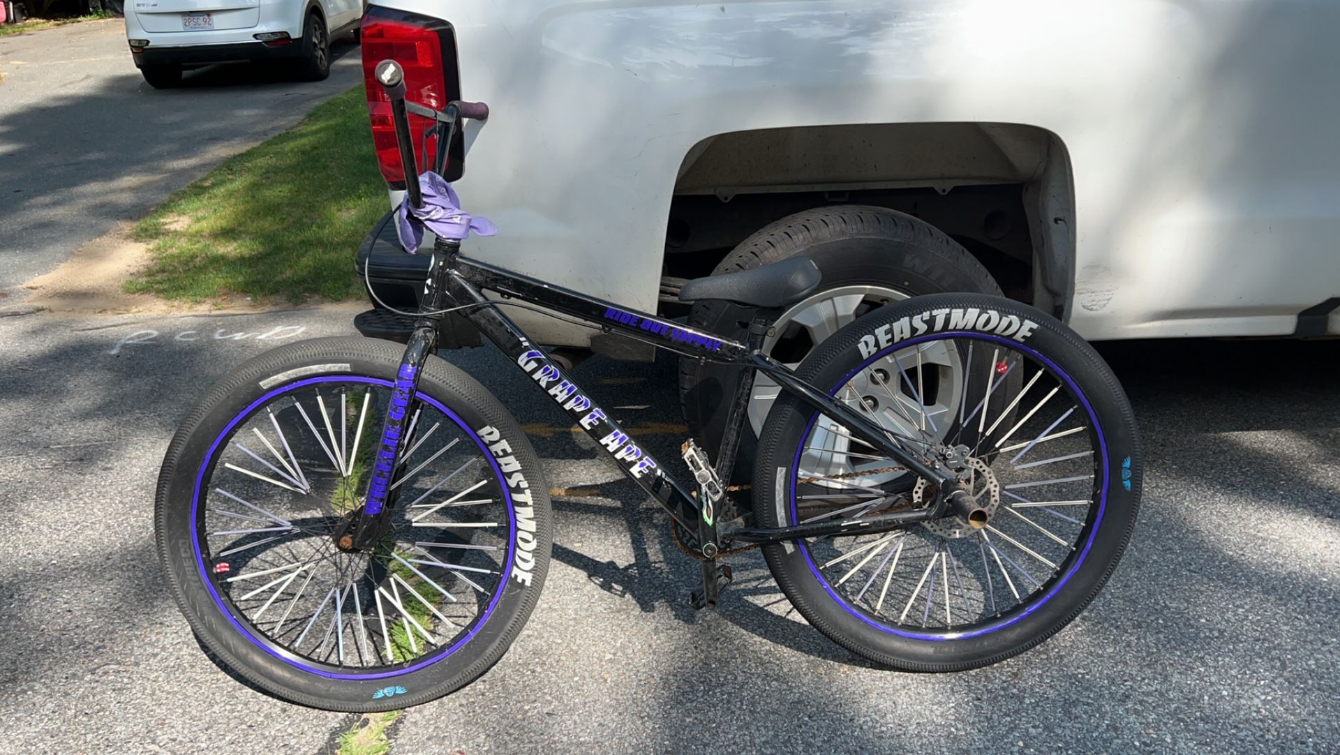 SE Bike Custom 27.5 wheelie bike