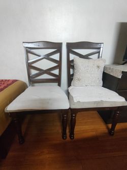 Wood chair