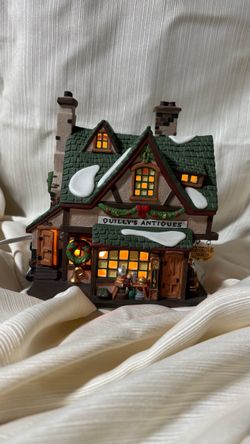 🎄 Dept. 56 Dickens’ Village – Quilly’s Antiques