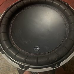 Jl Audio 12 Inch W6 In Good Condition$150 Firm