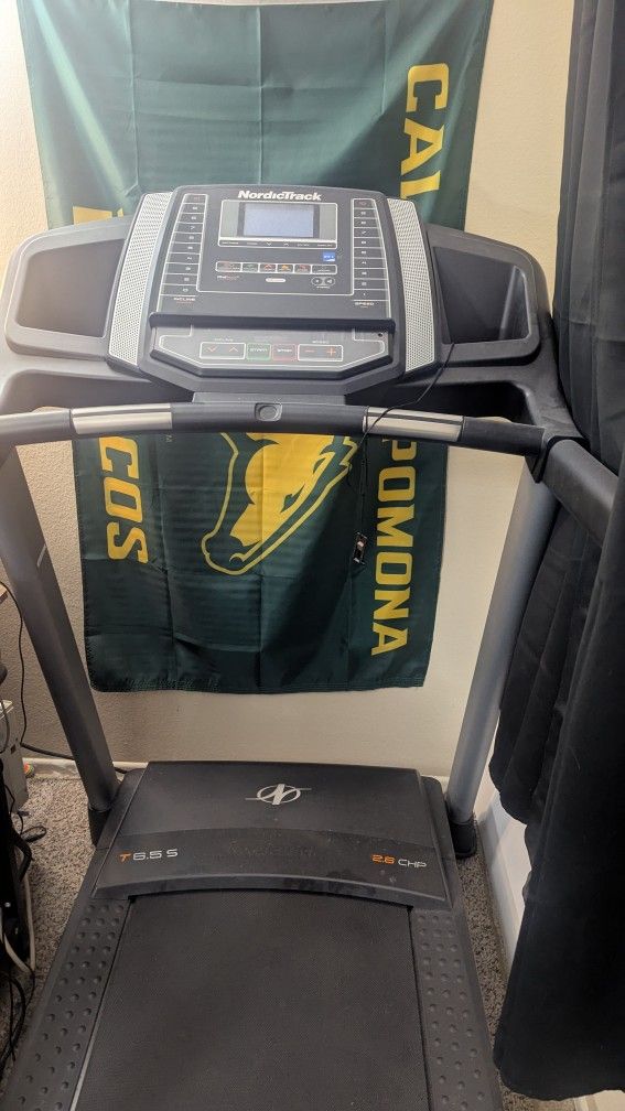Treadmill Nordic Like New