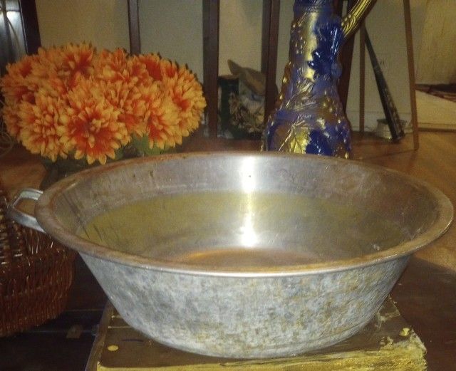 Antique Stainless Steel Basin