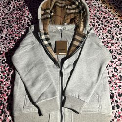 Burberry Hoodie Size M