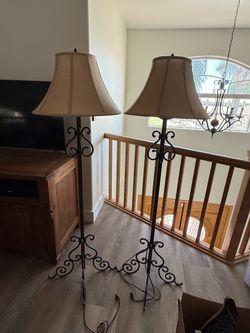 Floor lamps