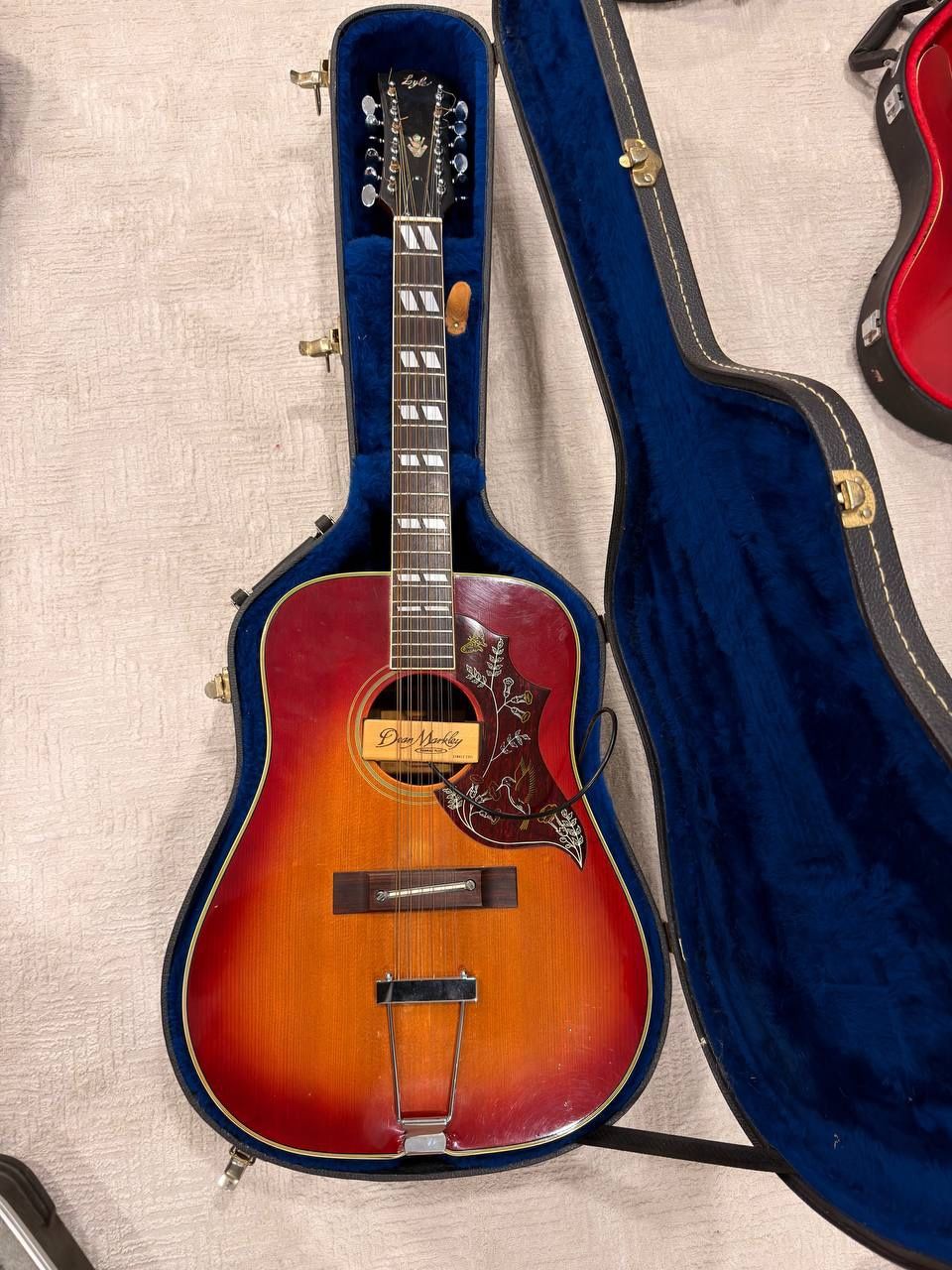 1970s Lyle Hummingbird W-470 12 String
