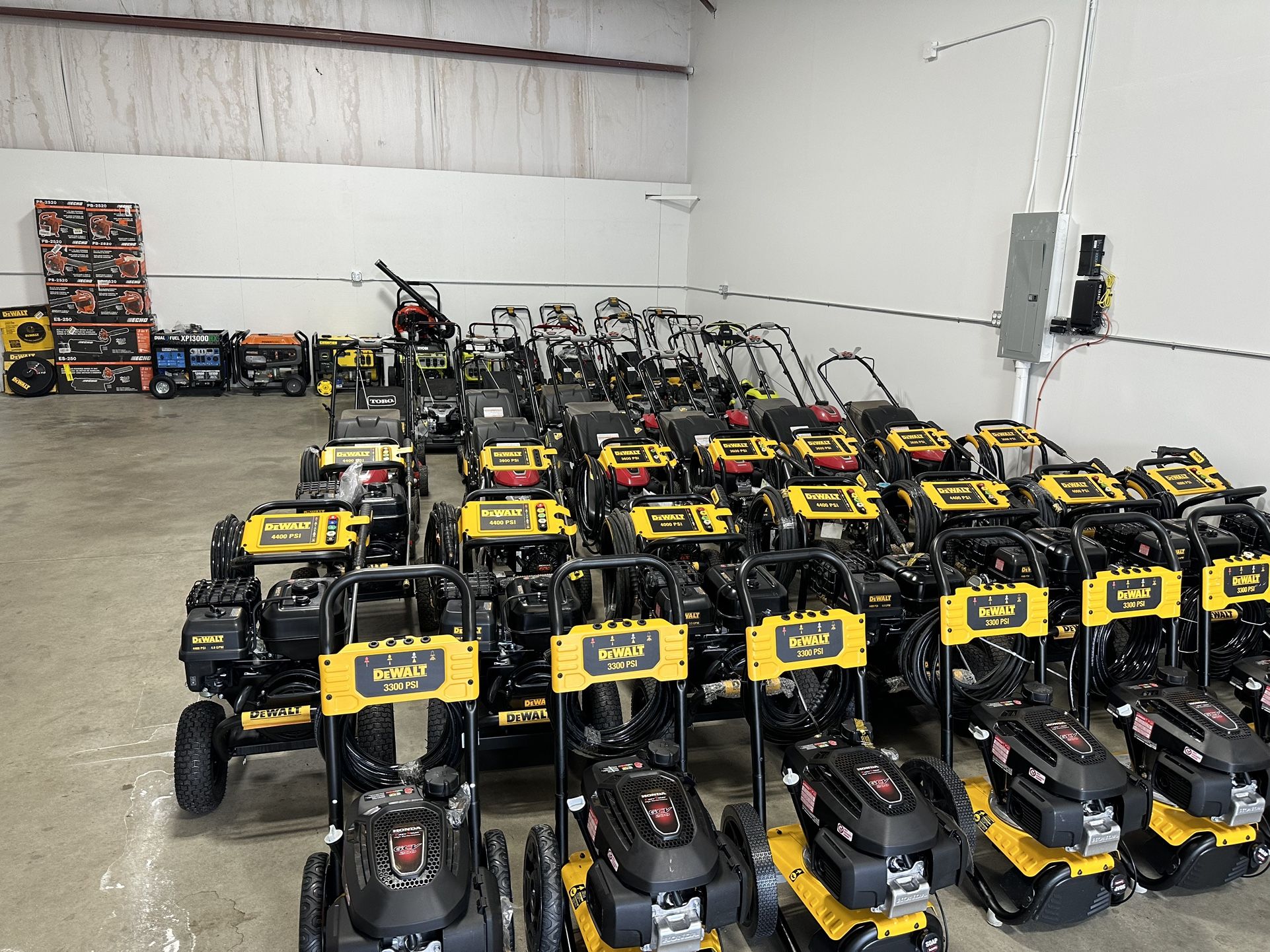 Outdoor Lawn Equipment