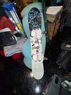 Snowboard with cover