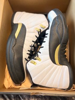 🤍🖤💛 Jordan 12