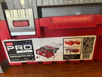 Tool box 22 keter $90 obo