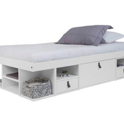 Platform Bed With Drawers