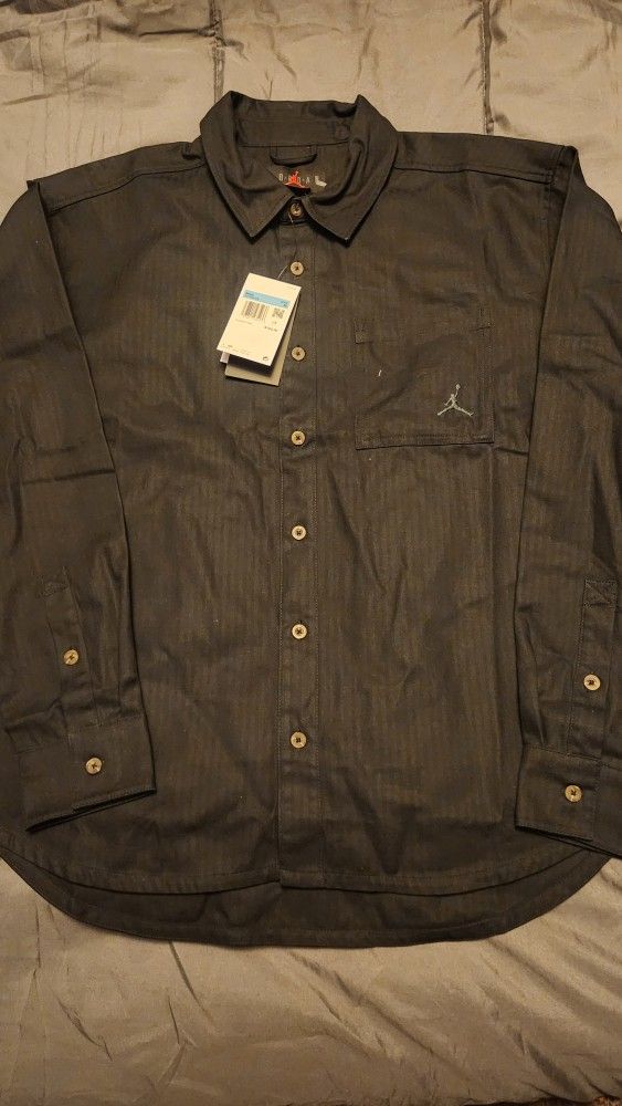 Air Jordan Essentials Button Down Shirt Mens Medium Black Long Sleeve FV7446 010