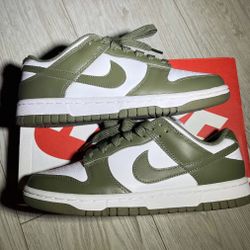 dunk low medium olive size 5