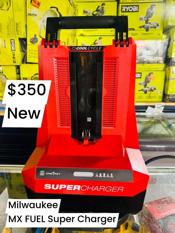 MILWUAKEE MX SUPER CHARGER NEW
