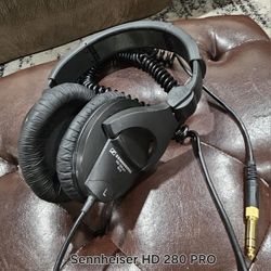 Sennheiser HD 280 PRO