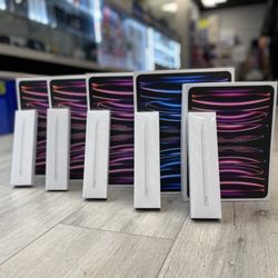 iPad Pro 12.9 inch 6th Gen & iPad Pro 11 inch 4th Gen Available (Take It Home In Payment/ llévatelo a casa en pagos) 