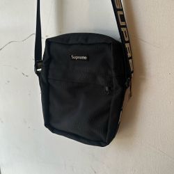 Supreme SS18 Cross Body Bag