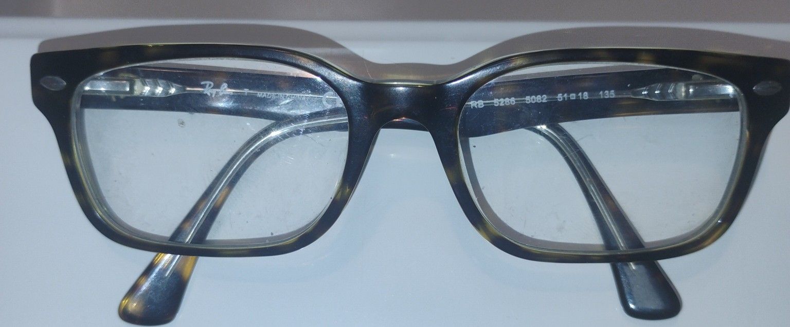 Ray -Ban Eyewear MD # 5(contact info removed) 51 -18- 135