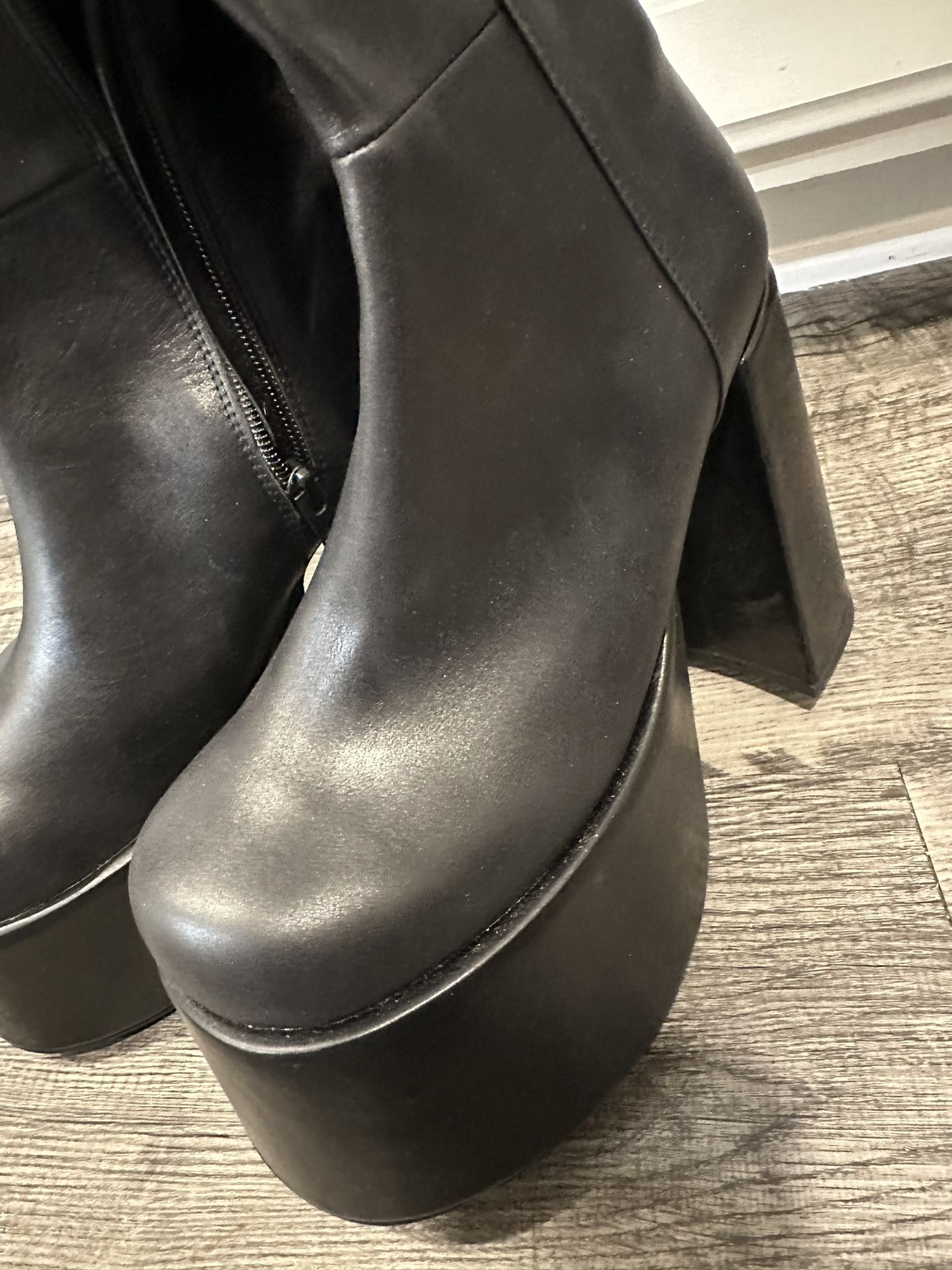 UNIF Crypto Boots Size 8 for Sale in Riverside, CA - OfferUp