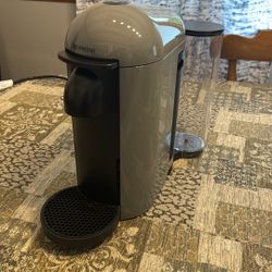Nespresso Vertuo Plus Coffee Maker