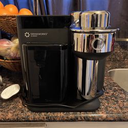 Keurig Drinkworks Home Bar Drinkmaker - OPEN TO OFFERS