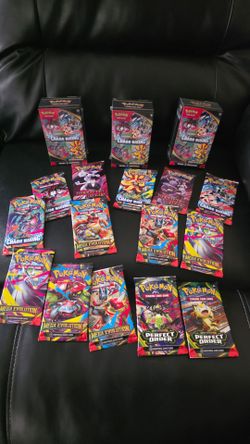 14 Packs Pokemon and 3 Chaos rising Bundles