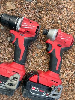 Milwaukee drill+impact set