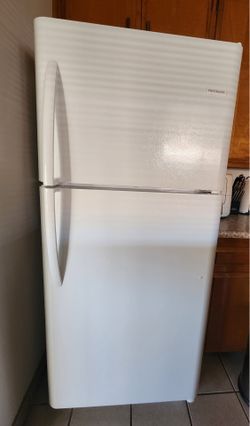 Frigidaire refrigerator for sale!