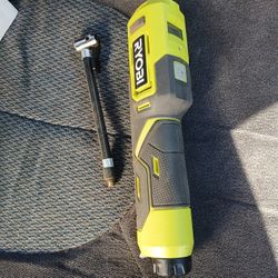 Robin 4V Portable Air Inflator