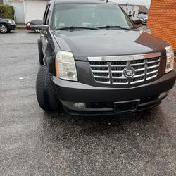 2010 Cadillac Escalade!! 
