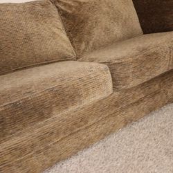FABRIC COUCH FOR SALE