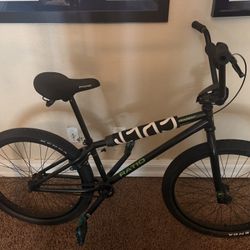 Free Agent Ratio BMX Bike Like New 24”