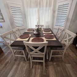Dining Set W/ 8 Chairs