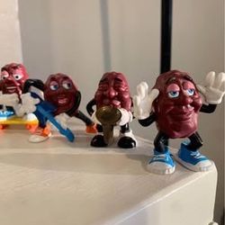 Vintage: 1988 California Raisins Toys