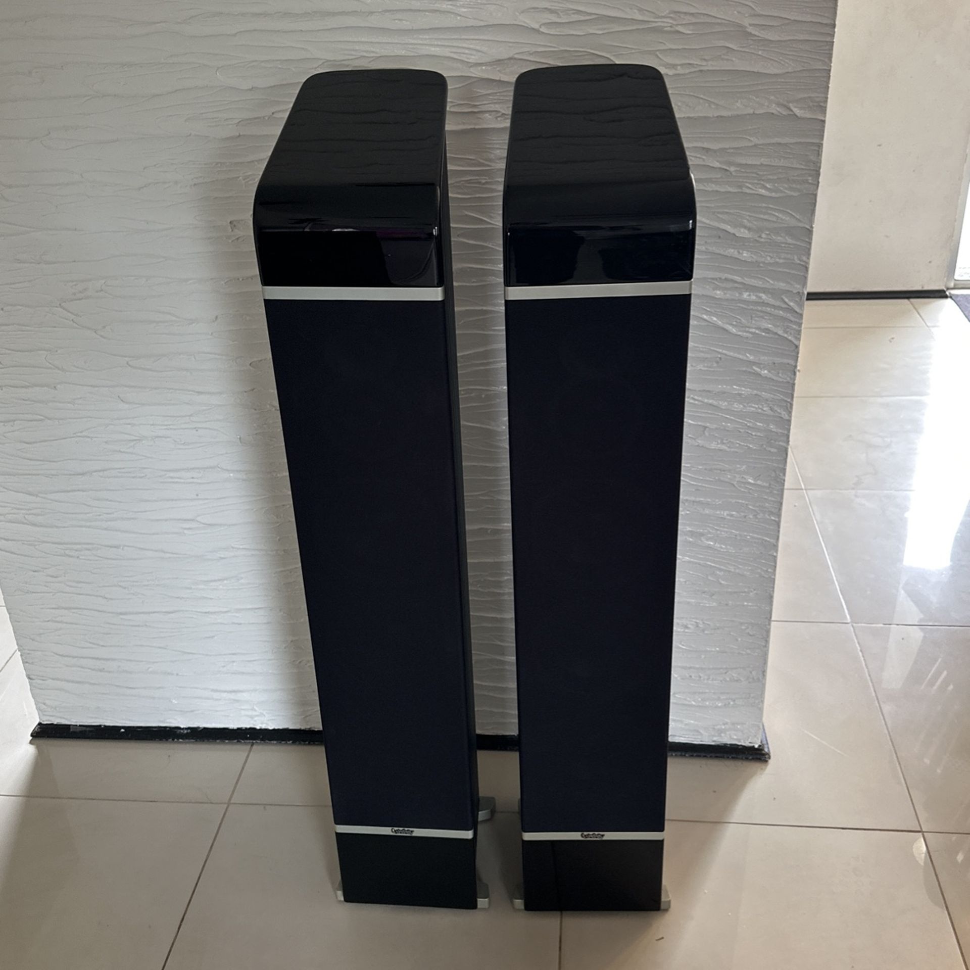 INFINITY Floor Speakers
