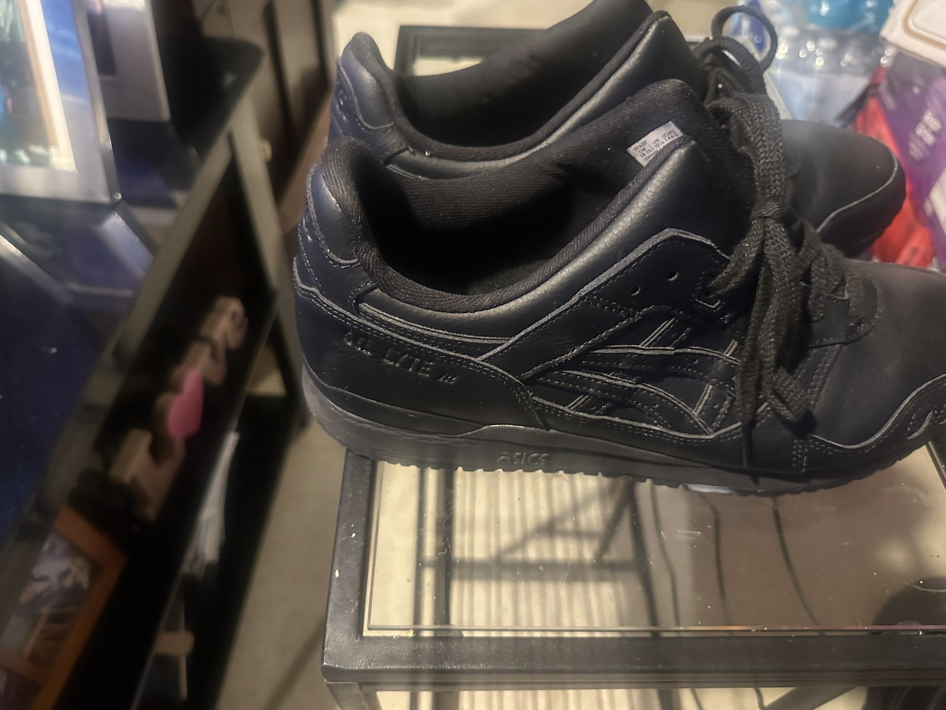 ASICS Men Size 10 1/2