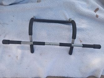 PULL UP BAR.