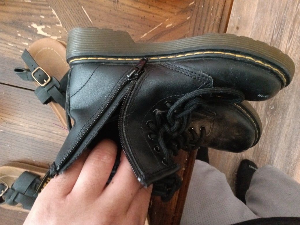 Dr Martins Boots