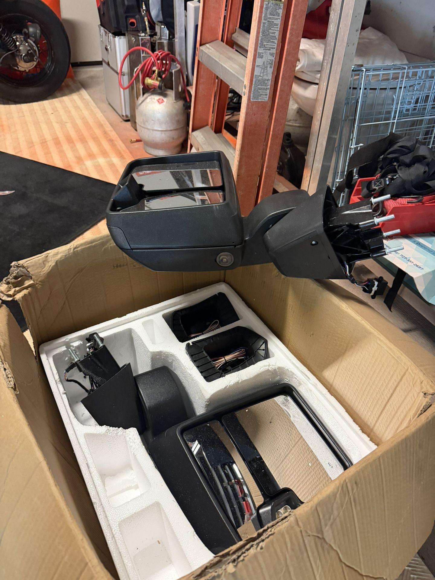 New HD Chevrolet Pickup Side Mirrors Black With Lights