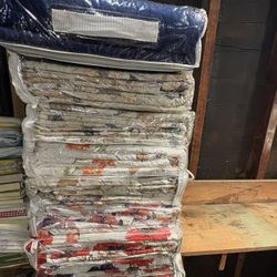 Special 9 Colchas King X $180