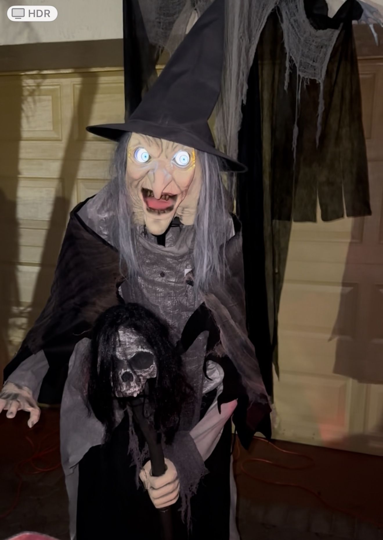 6FT Lunging Witch W/ Digital Eyes Animatronic